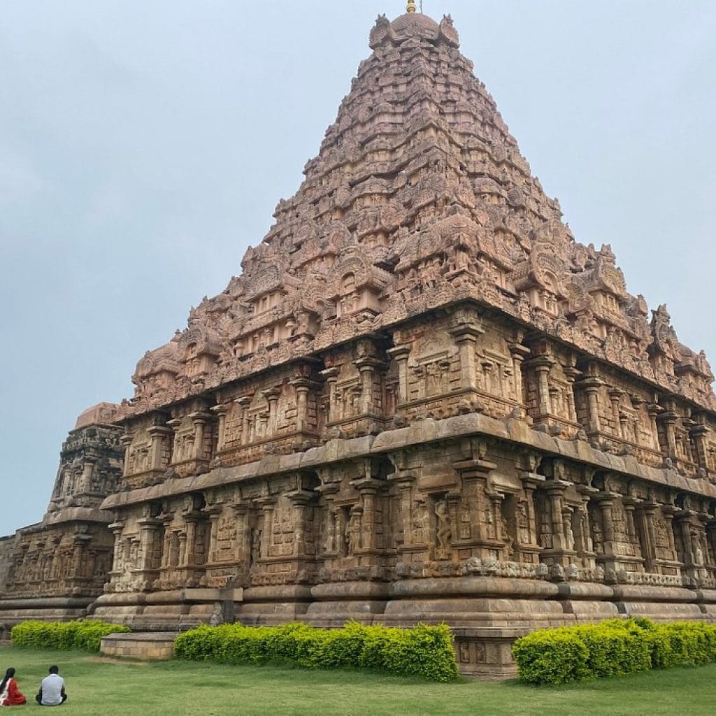 great living chola temples tour package, thanjavur chidambaram tour package, unesco sites in tamilnadu tour, 3 day tour package from thanjavur, thanjavur gangaikonda cholapuram darasuram, chidambaram nataraja temple tour, south india heritage tours, thanjavur sightseeing package
