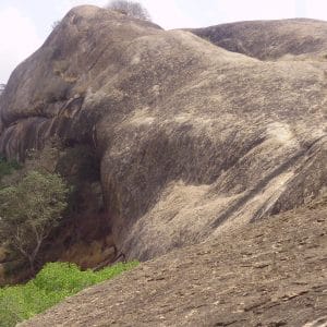 pudukkottai tourist places one day trip, thanjavur to pudukkottai one day tour, sittanavasal caves and thirumayam fort tour, pudukkottai sightseeing packages, historical places near thanjavur, jain caves in tamil nadu, rock cut temples of pudukkottai, thirumayam fort timings